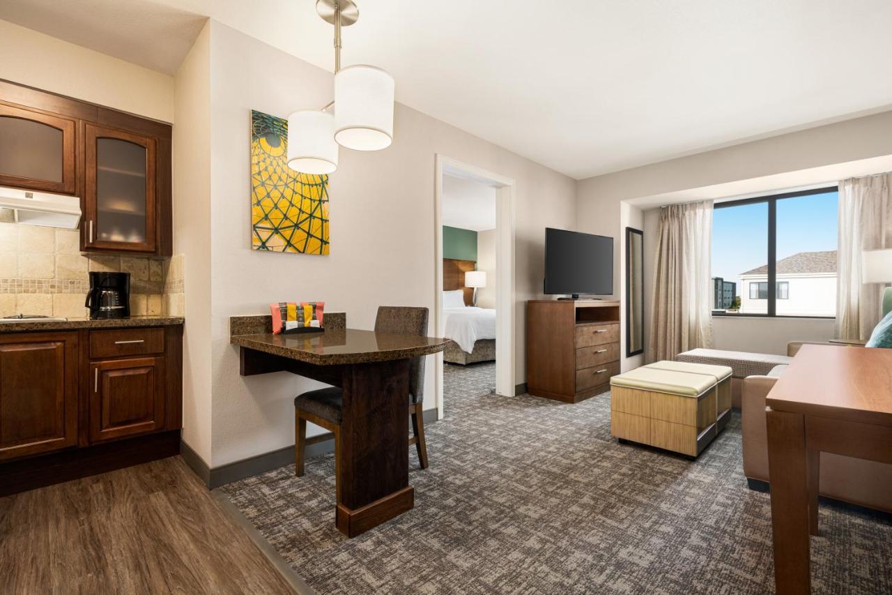 Staybridge Suites Oklahoma City-Quail Springs By Ihg Bagian luar foto